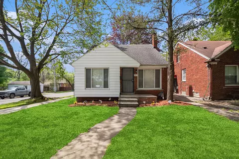 9901 Chatham, Detroit, MI 48239