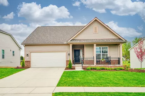 8158 Alyssa Dr, Green Oak, MI 48116