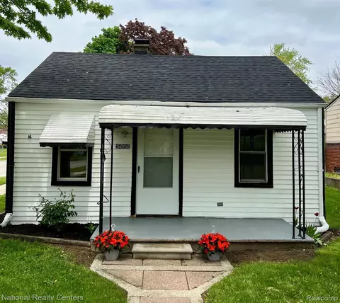34996 John St, Wayne, MI 48184