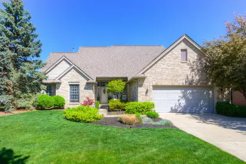 51250 W Hills Dr, Plymouth, MI 48170