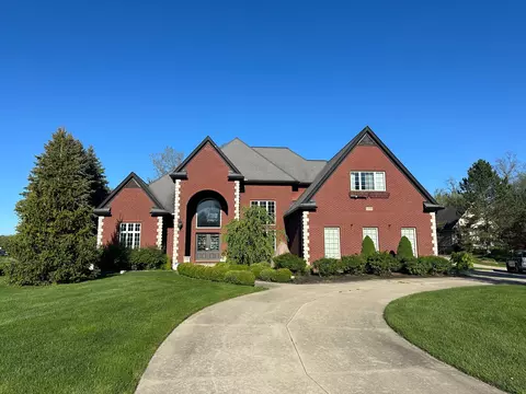 13159 Harborview Dr, Fenton, MI 48451