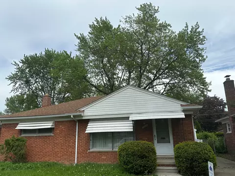 9010 Arnold, Redford, MI 48239