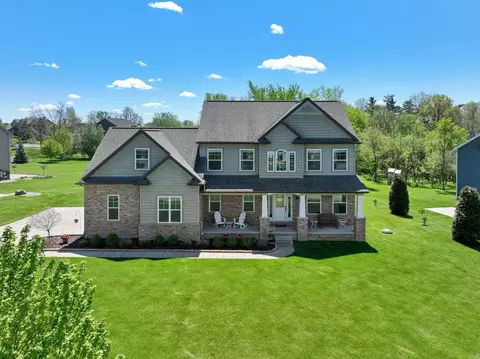 9726 Wicklow Hill Crt Ct, Tyrone, MI 48430