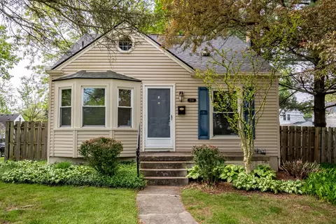 2119 Columbia Rd, Berkley, MI 48072