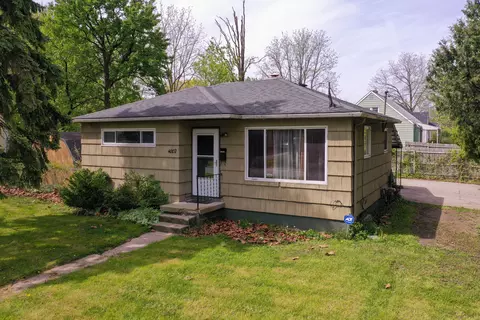 4002 Cuthbertson St, Flint, MI 48507
