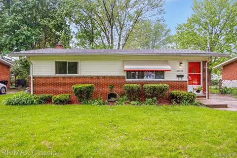 21809 Inkster Rd, Farmington Hills, MI 48336
