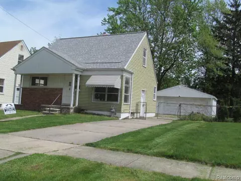 18224 Denby, Redford, MI 48240