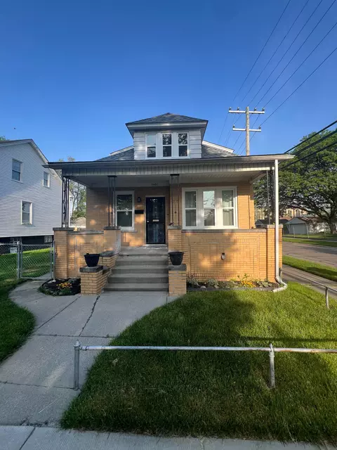 7451 Piedmont St, Detroit, MI 48228