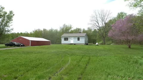 13181 N State Rd, Forest, MI 48463