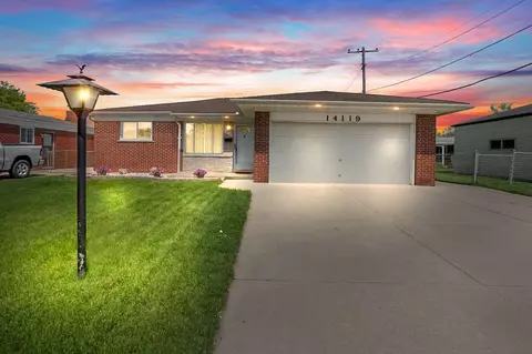14119 Jenny Dr, Warren, MI 48088