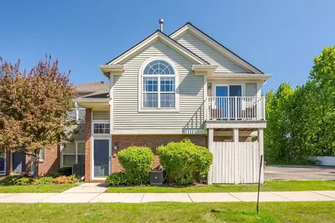 15506 Claremont Dr N 145 Dr N, Clinton Township, MI 48038