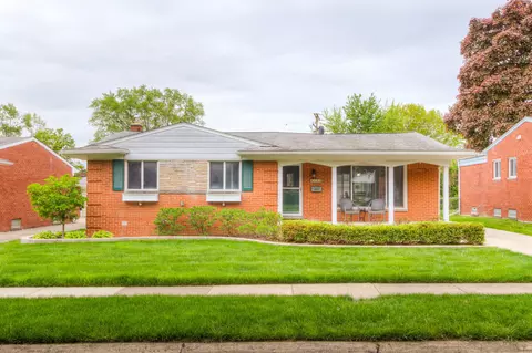 4115 Colonial Dr, Royal Oak, MI 48073
