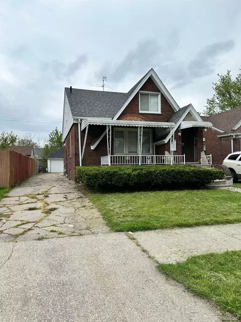 6751 Archdale St, Detroit, MI 48228