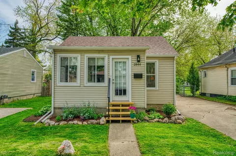 2844 Inman St, Ferndale, MI 48220