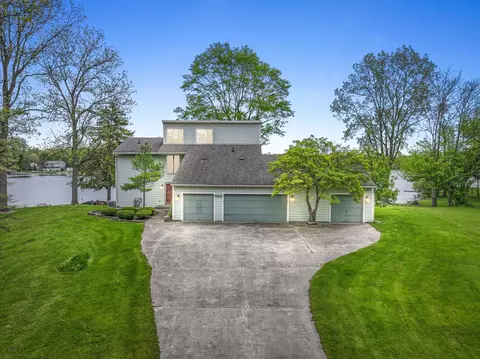 4161 Southwoods Dr, Marion, MI 48843