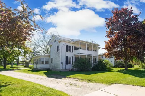 8049 S State Rd, Goodrich, MI 48438