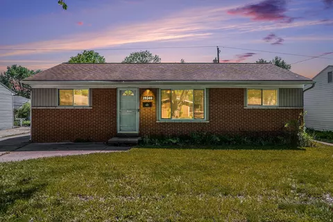 26346 Lorenz St, Madison Heights, MI 48071