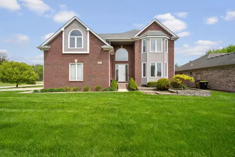 53654 Spurry Ln, Chesterfield, MI 48051