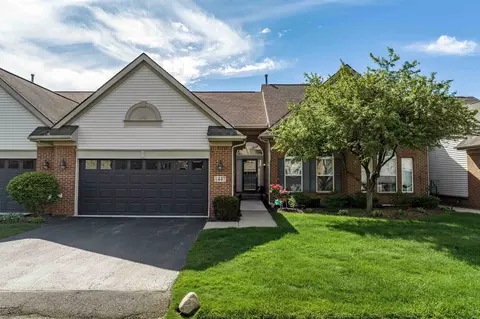 1447 Covington Cros Xing, Commerce, MI 48390