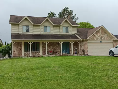 1510 Kings Bridge Rd, Grand Blanc, MI 48439