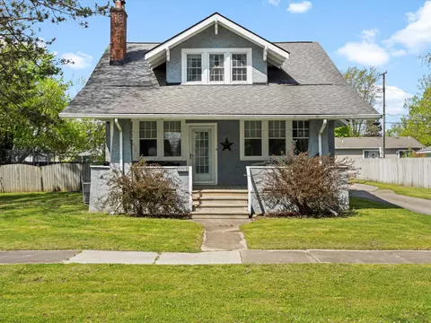 1354 Connecticut Ave, Marysville, MI 48040