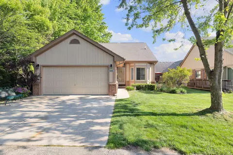 46856 Country Ln, Macomb, MI 48044