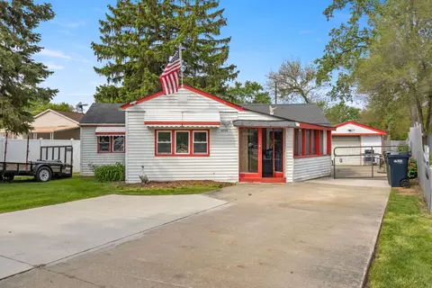 42735 Utica Rd, Sterling Heights, MI 48314