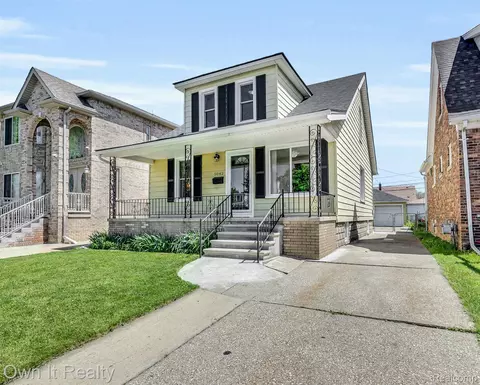 5042 Orchard Ave, Dearborn, MI 48126