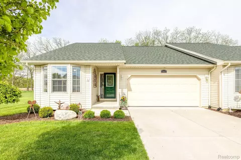 1865 Stoldt Ave, Imlay City, MI 48444