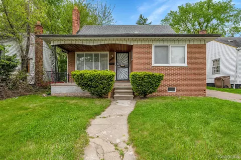 20236 Barlow St, Detroit, MI 48205