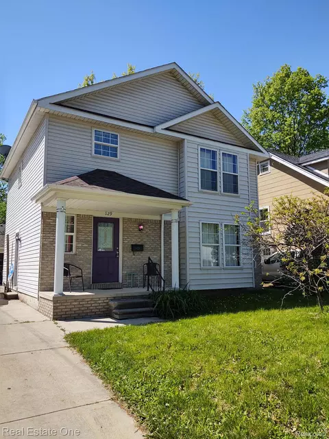 129 W Otis Ave, Hazel Park, MI 48030