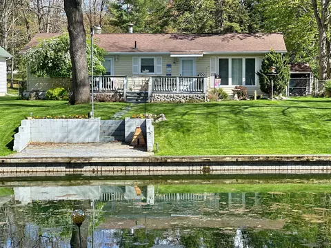 1849 Grouse Ln, Richfield, MI 48656