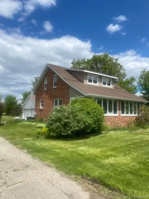 46550 Geddes Rd, Canton, MI 48188