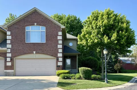 15081 Friar Ln, Shelby Township, MI 48315