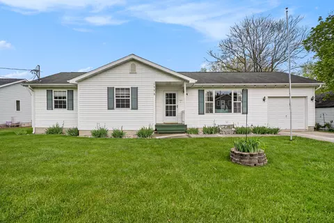 2193 Anoka St, Flint, MI 48532