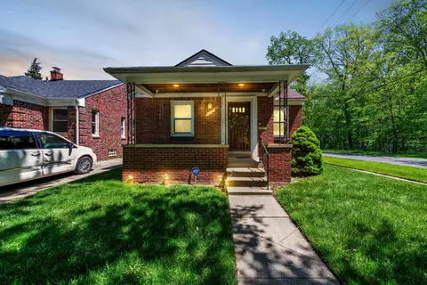 6300 Abington Ave, Detroit, MI 48228