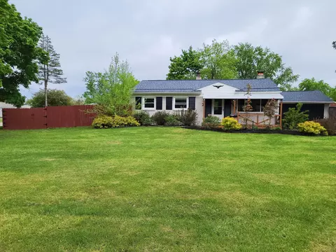47880 Roland St, Shelby Township, MI 48317