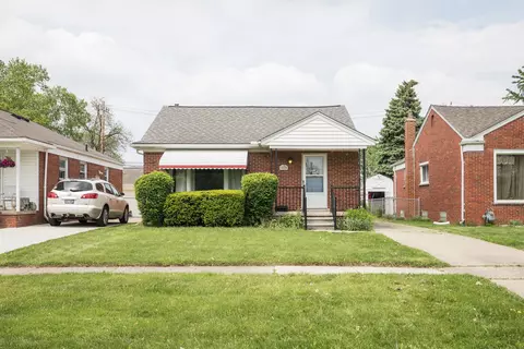 13108 Peach St, Southgate, MI 48195