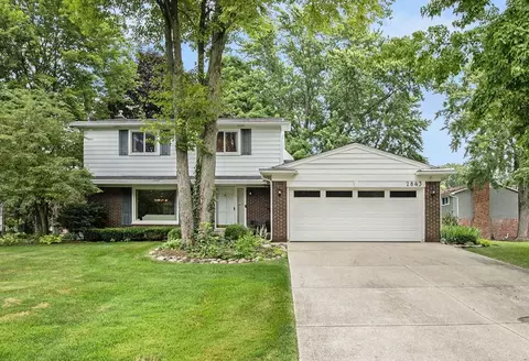 2843 Wareing, Orion, MI 48360