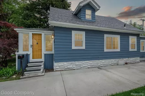 1724 College St, Ferndale, MI 48220
