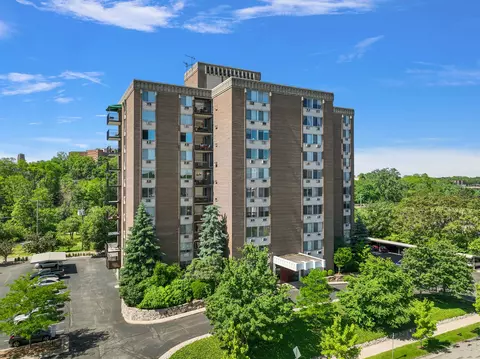 1050 Wall St #2B, Ann Arbor, MI 48105