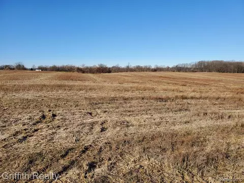 Vac N Adrian Highway, Tecumseh, MI 49286