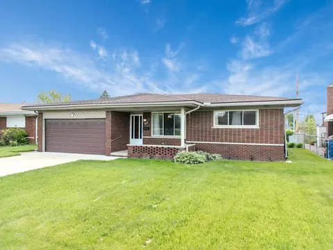 14066 E 12 Mile Rd, Warren, MI 48088