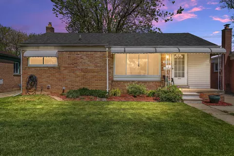 32120 Avondale St, Westland, MI 48186