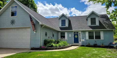 28629 Hennepin St, Garden City, MI 48135