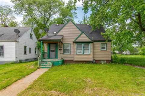 9647 Auburn St, Detroit, MI 48228