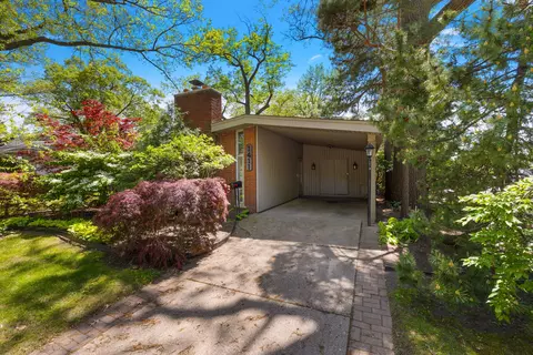 1411 W Farnum Ave, Royal Oak, MI 48067