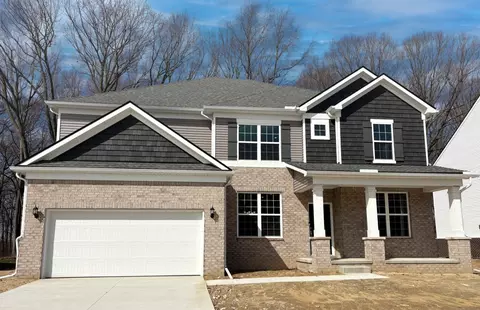 51151 Green Meadows Dr, Macomb, MI 48042