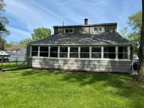 21708 Jefferson St, Farmington Hills, MI 48336