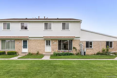 37463 Colonial Dr, Westland, MI 48185
